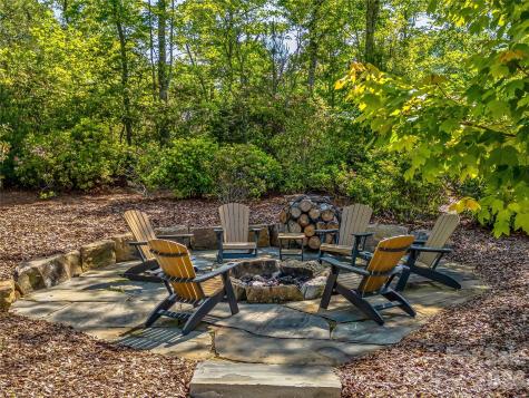 1905 White Tree Trail Arden NC 28704