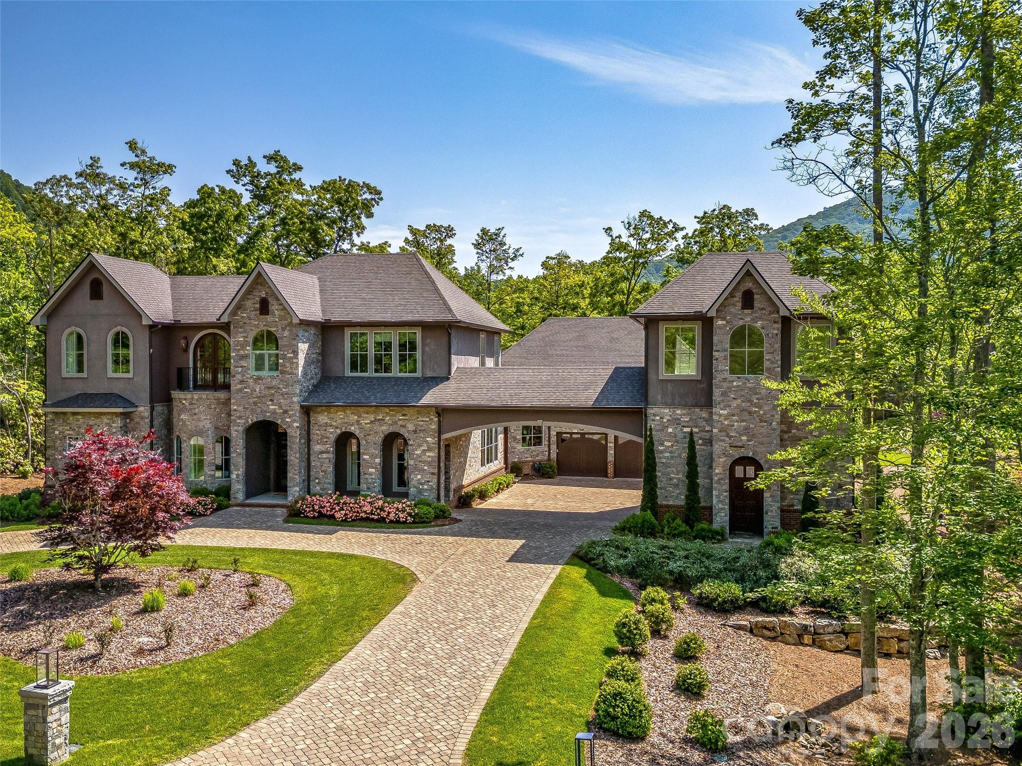 1905 White Tree Trail Arden NC 28704