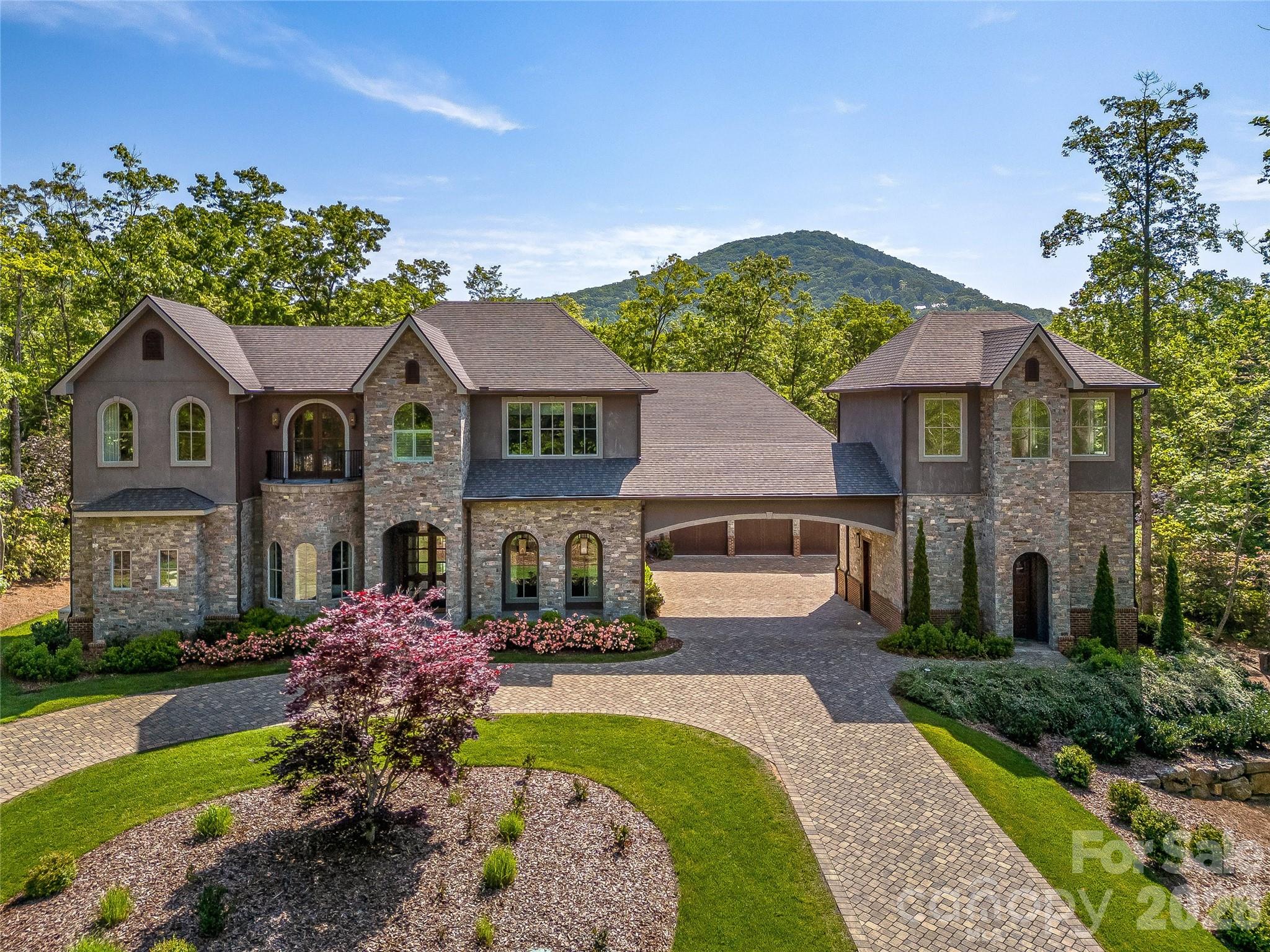 1905 White Tree Trail Arden NC 28704
