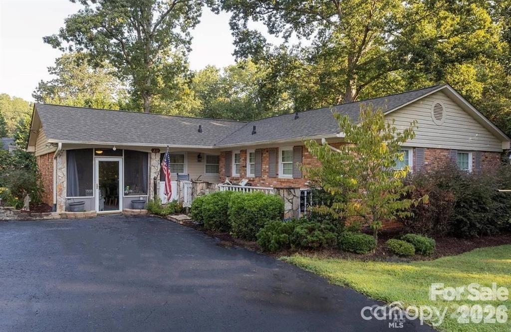 211 General Stonewall Jackson Drive Stanley NC 28164