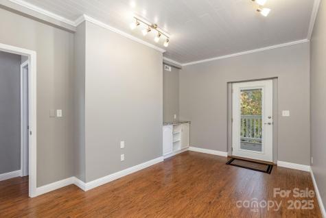 10 Tahchee Trail Fletcher NC 28732