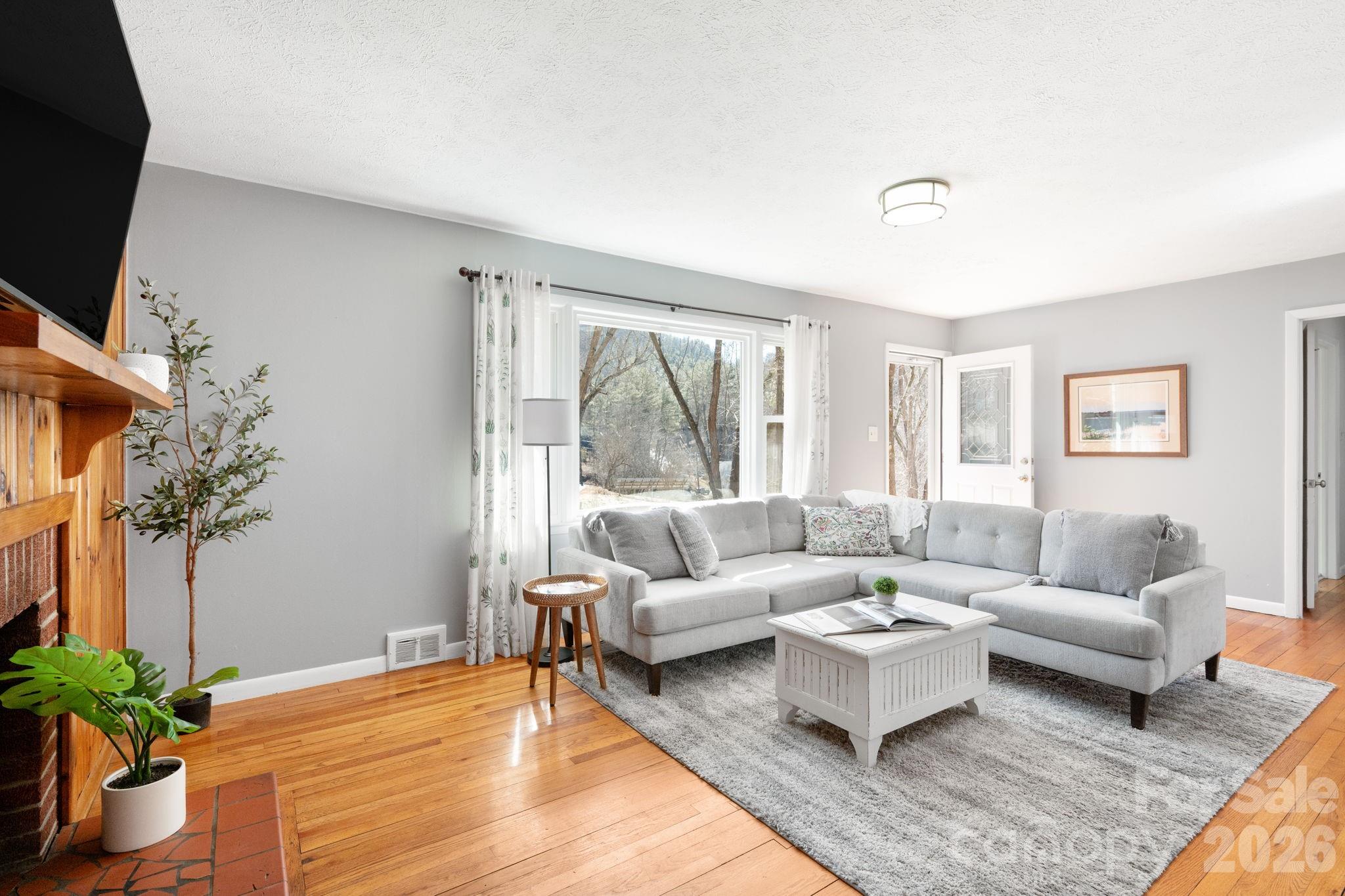 3 Valley Lane Asheville NC 28804