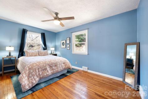 3 Valley Lane Asheville NC 28804