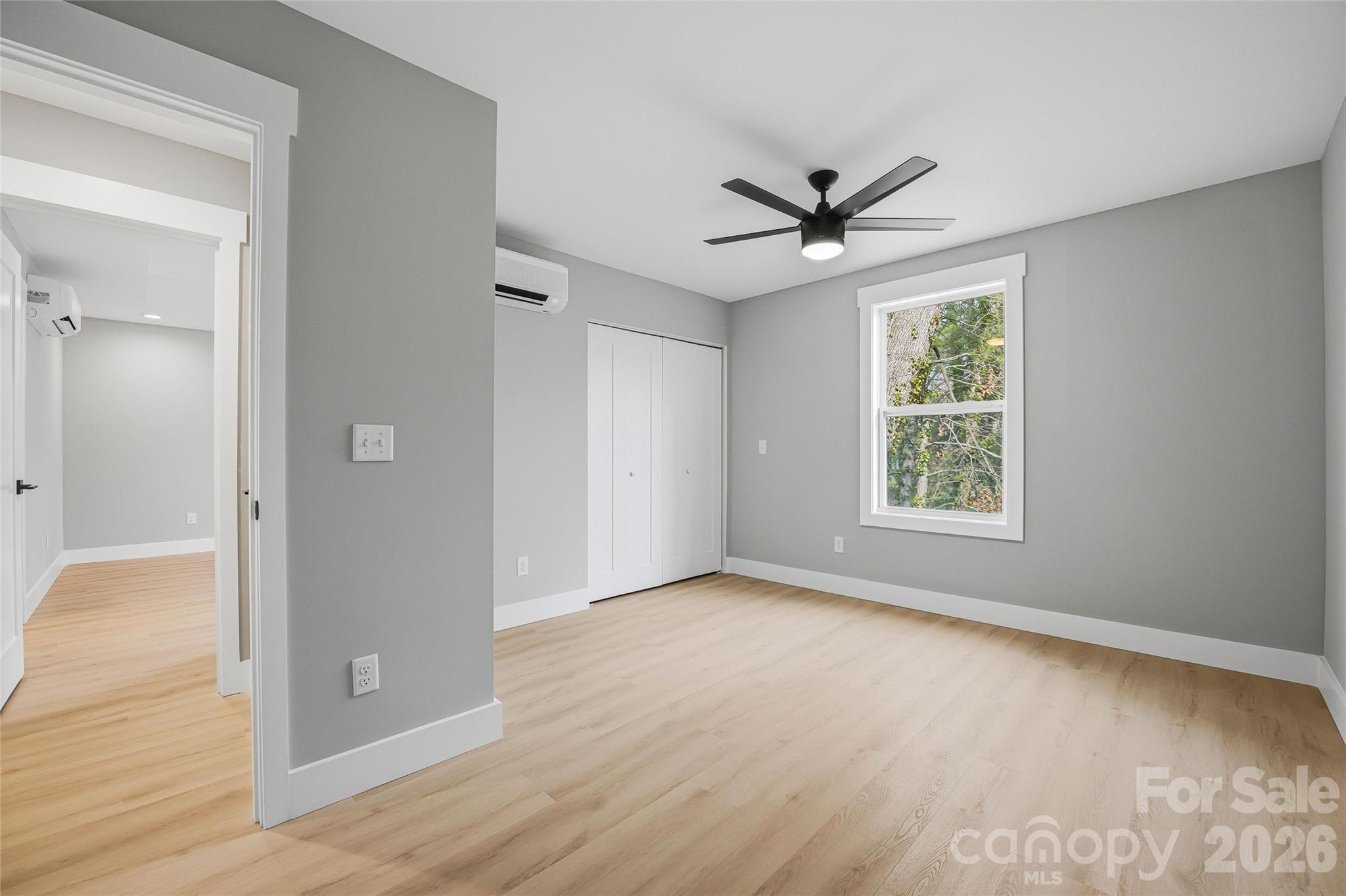133 Moore Street Hendersonville NC 28739