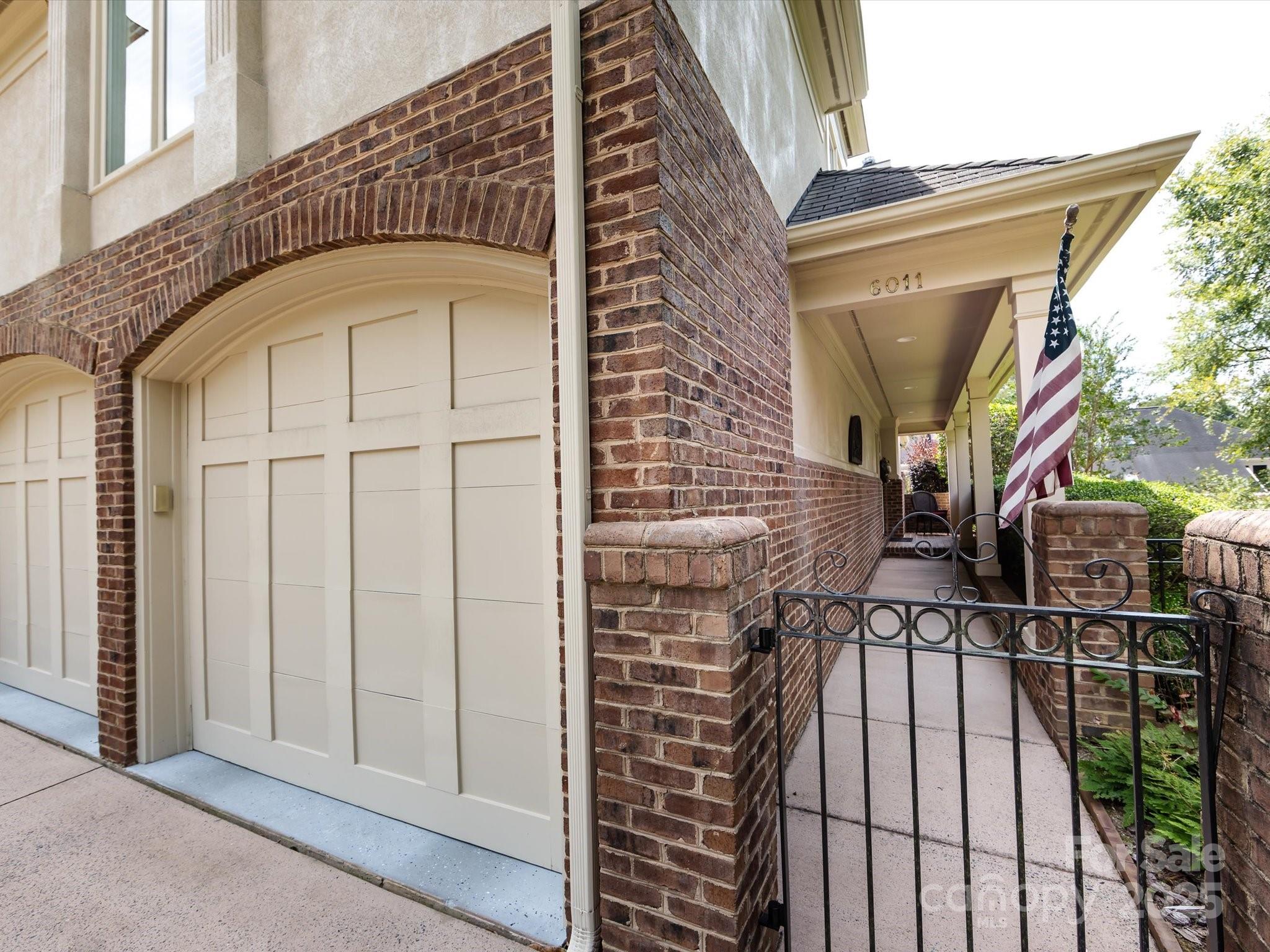 6011 Old Well House Road Charlotte NC 28226