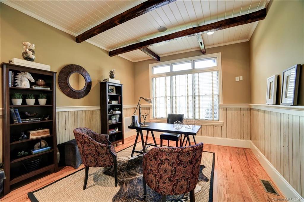 2644 Knollwood Road Charlotte NC 28211