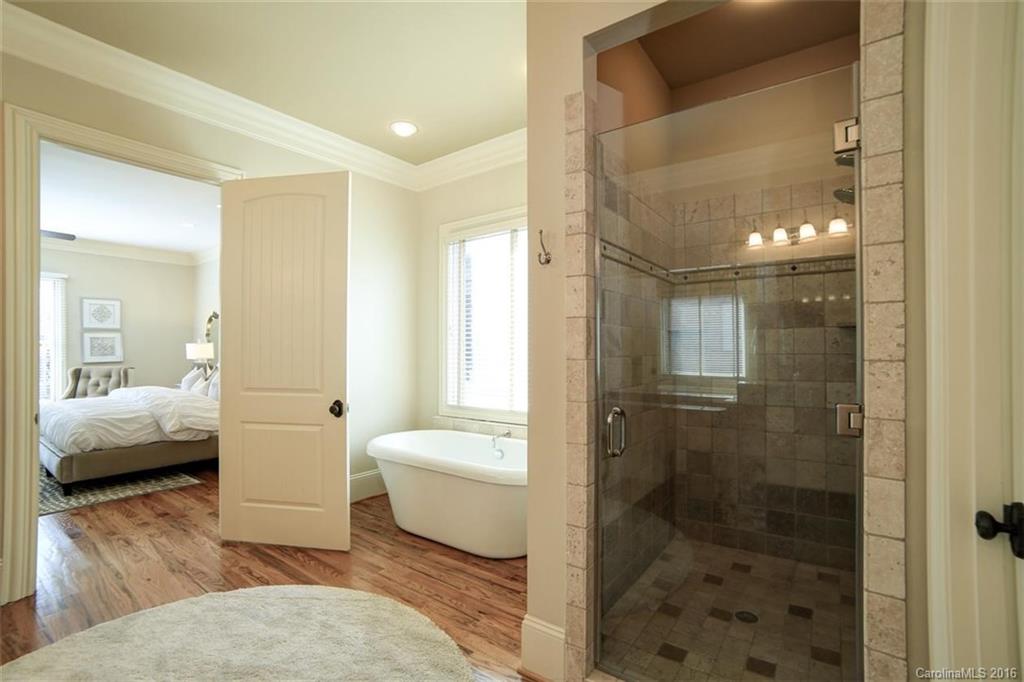 2644 Knollwood Road Charlotte NC 28211