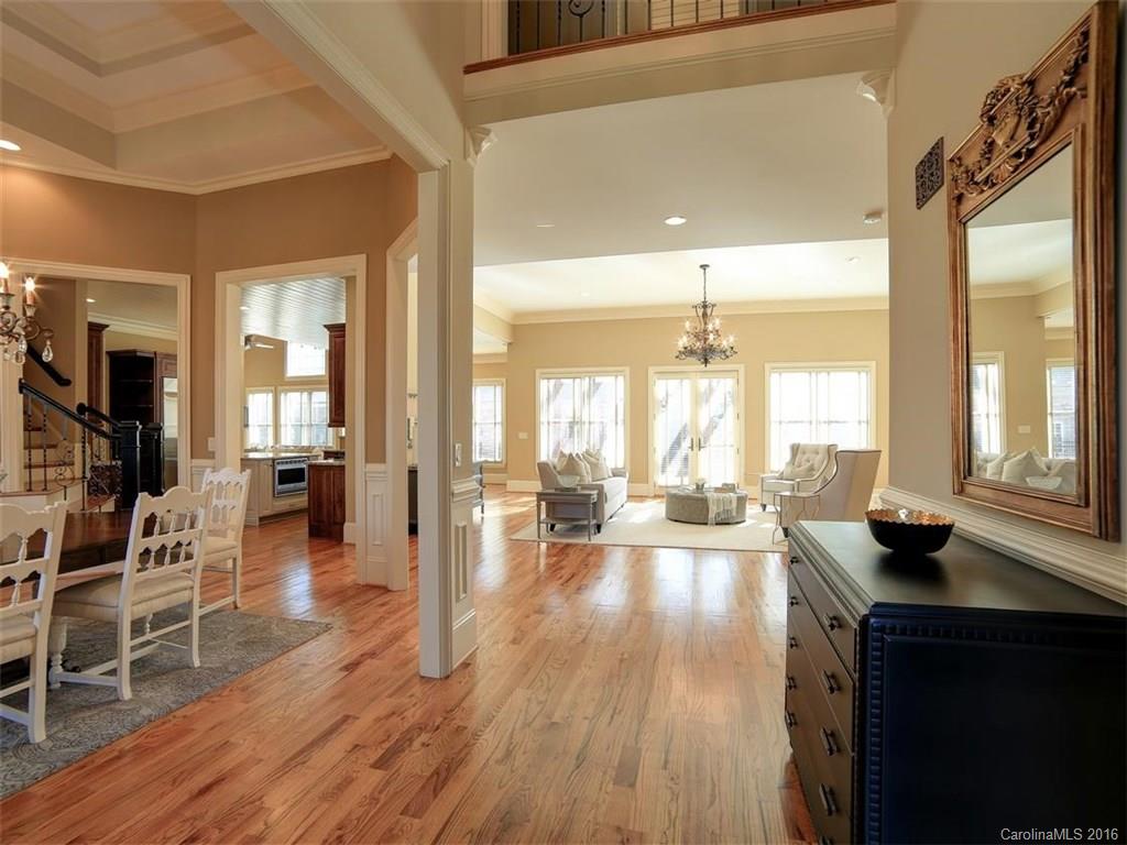 2644 Knollwood Road Charlotte NC 28211