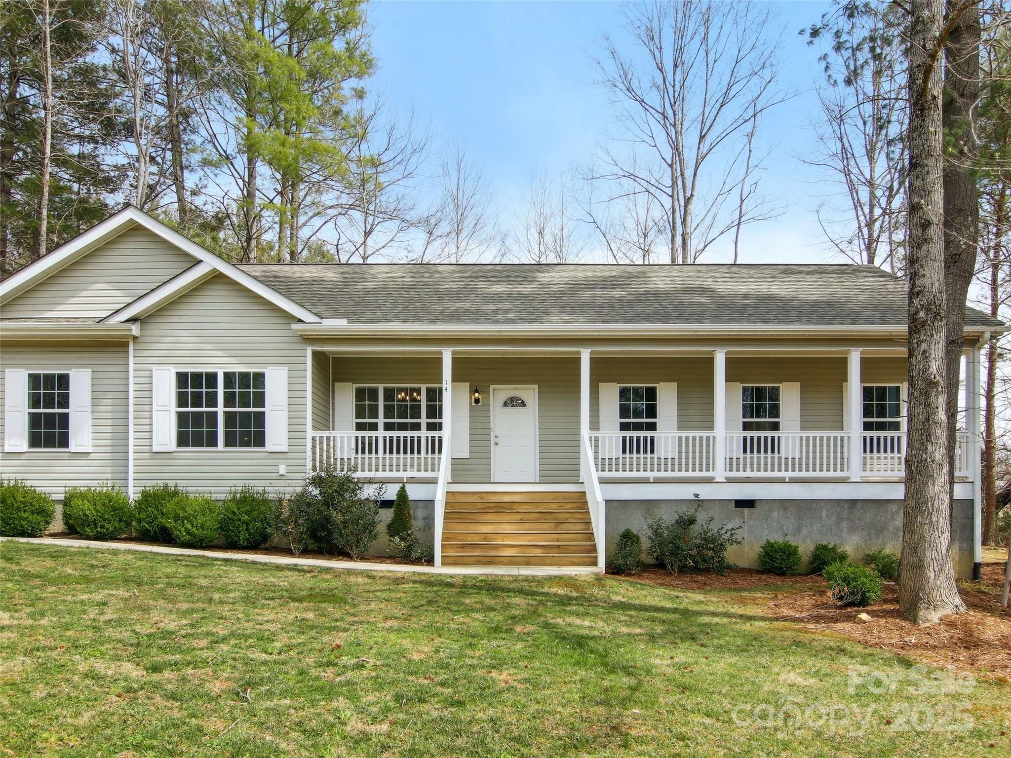 14 Fox Run Drive Fairview NC 28730