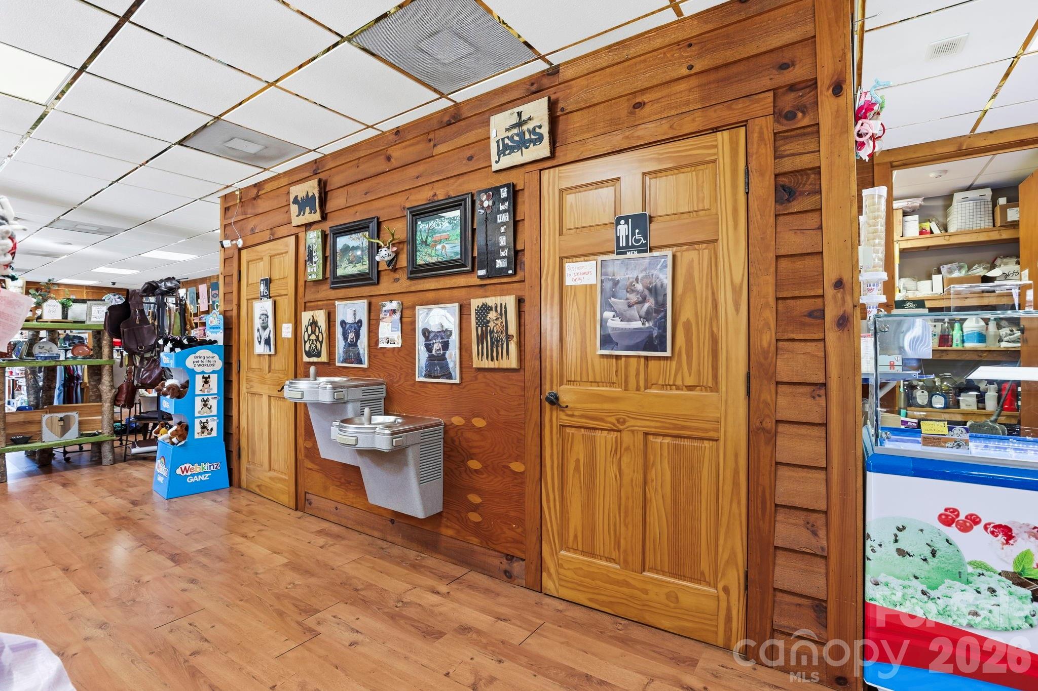 10932 Rosman Highway Lake Toxaway NC 28747
