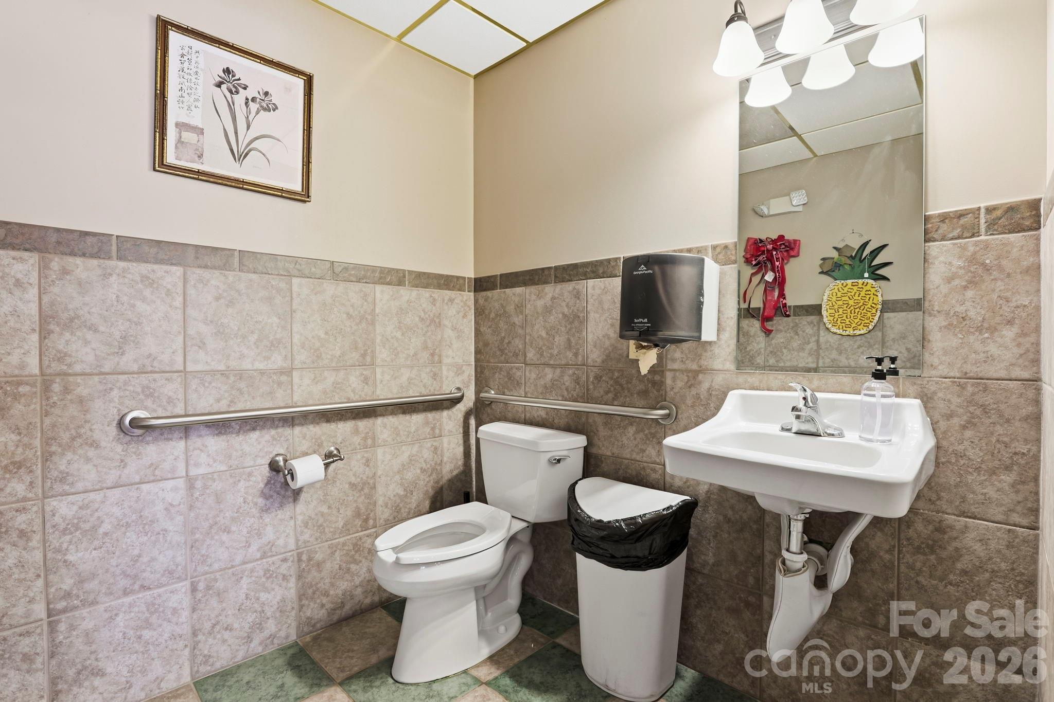 10932 Rosman Highway Lake Toxaway NC 28747