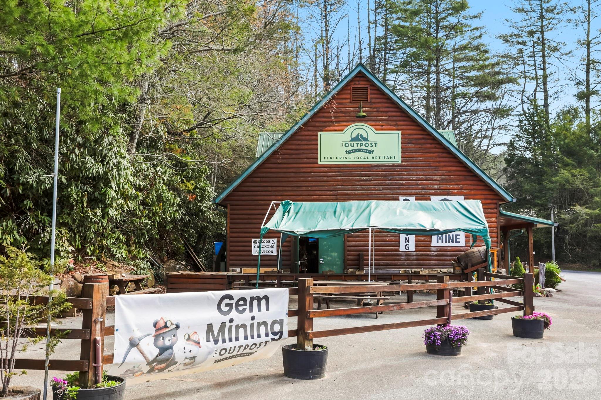 10932 Rosman Highway Lake Toxaway NC 28747