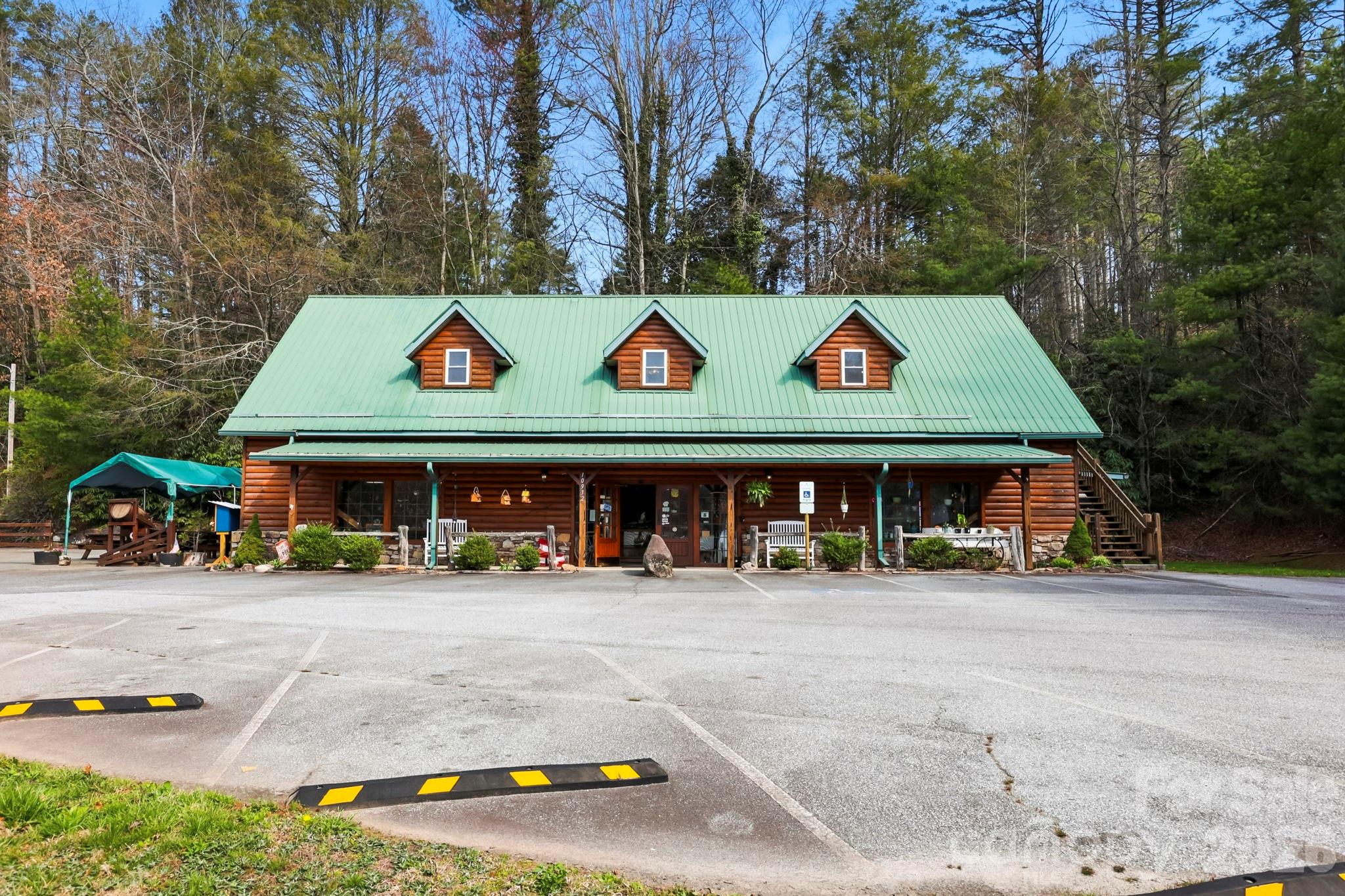10932 Rosman Highway Lake Toxaway NC 28747