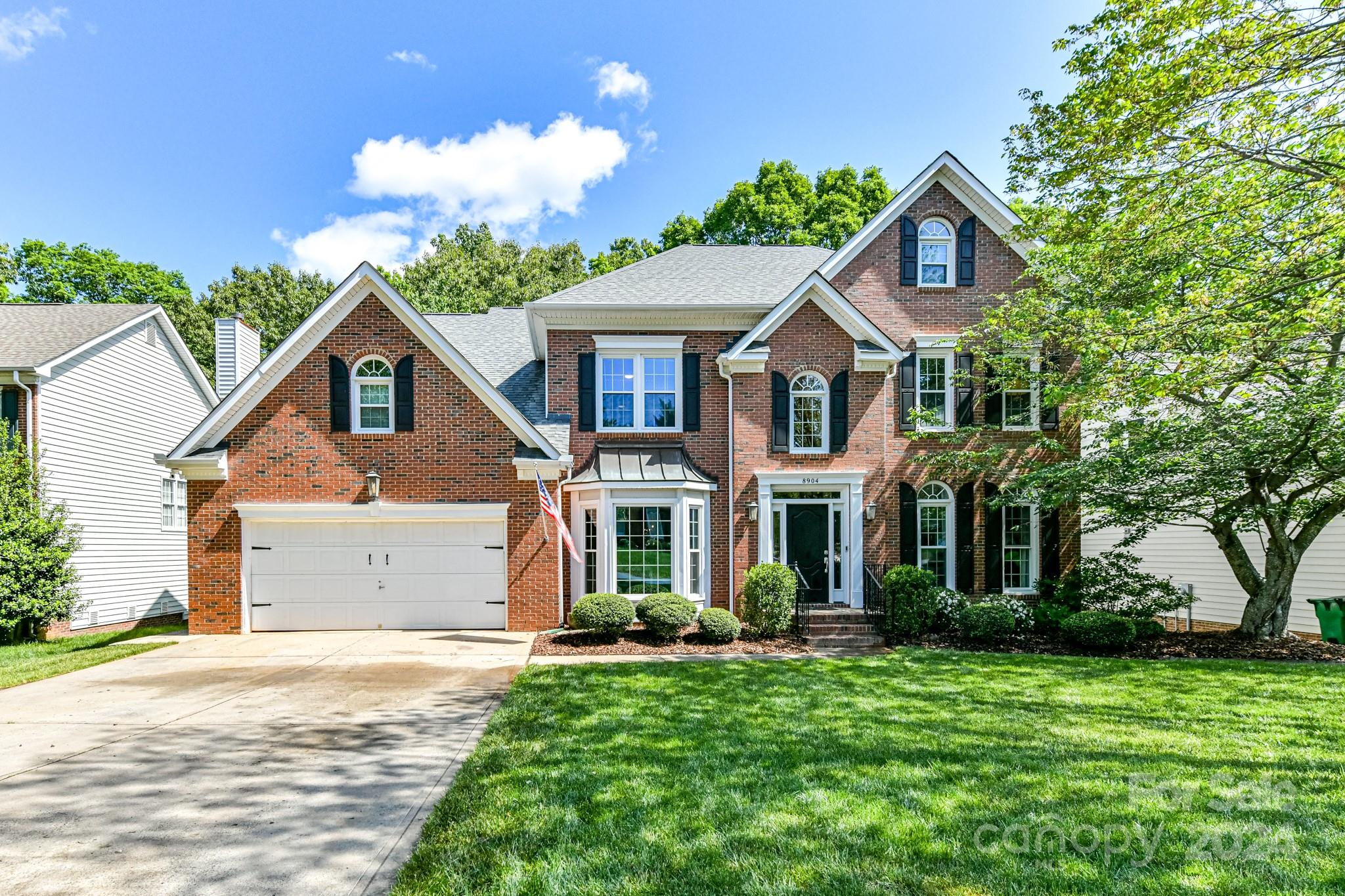8904 Leinster Drive Charlotte NC 28277
