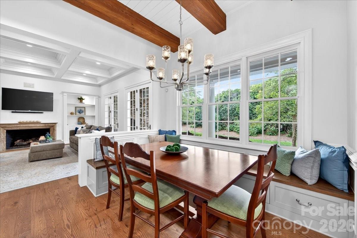 2135 Sharon Avenue Charlotte NC 28211