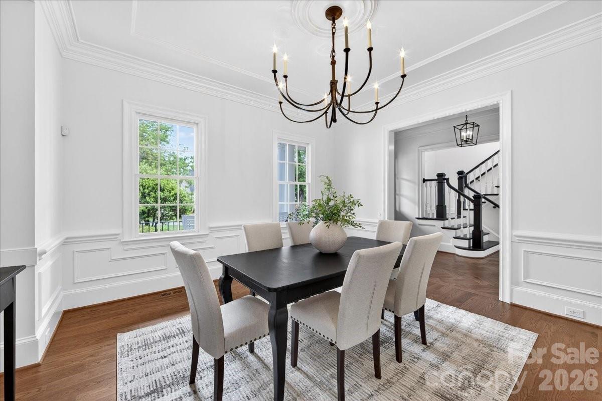 2135 Sharon Avenue Charlotte NC 28211