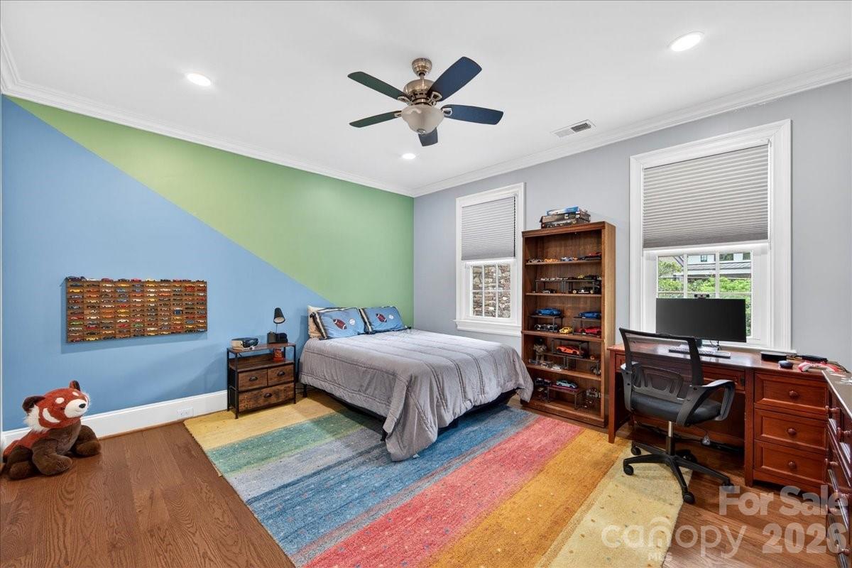 2135 Sharon Avenue Charlotte NC 28211