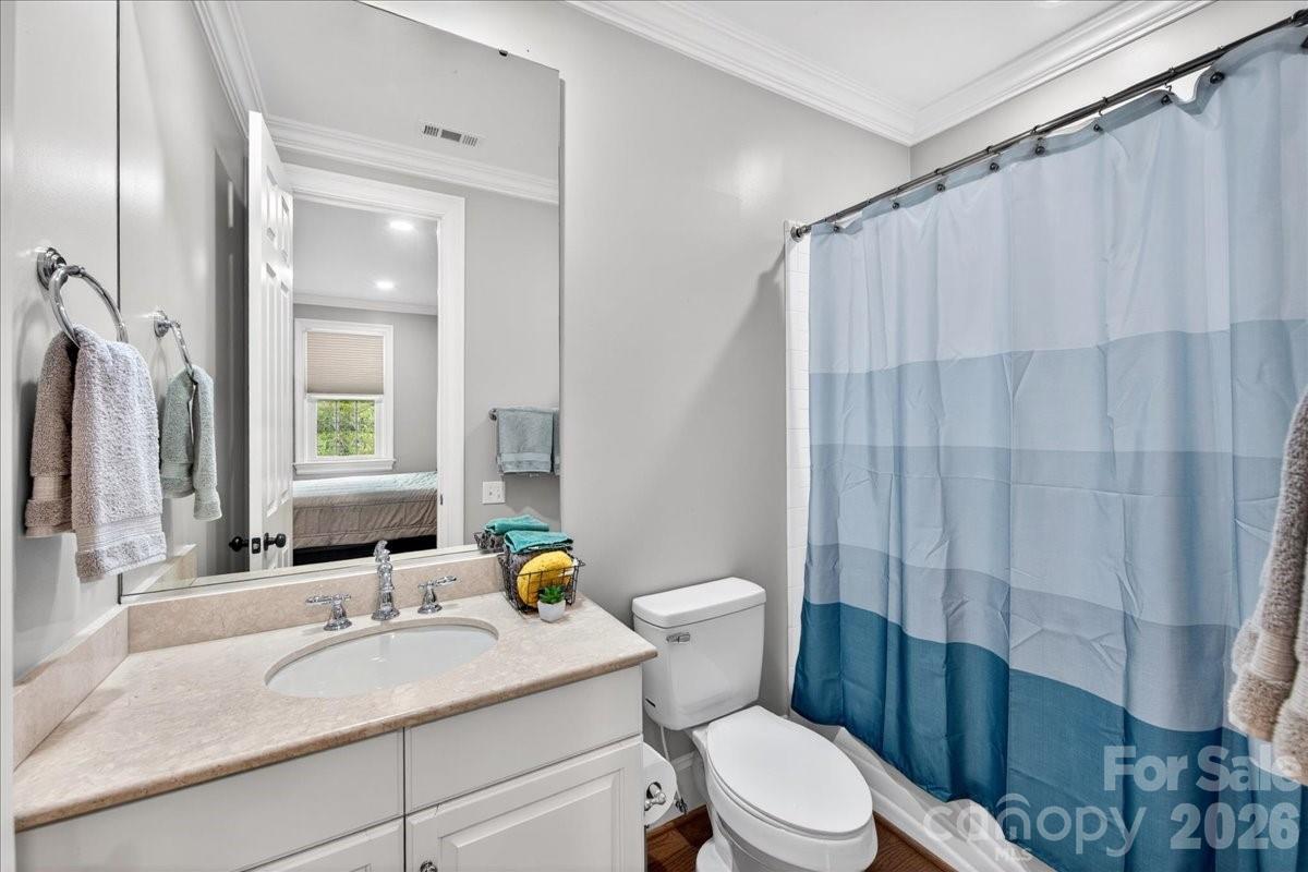 2135 Sharon Avenue Charlotte NC 28211