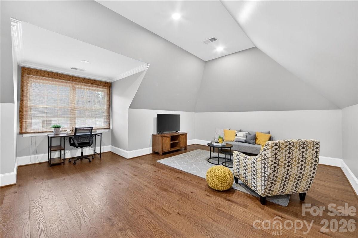 2135 Sharon Avenue Charlotte NC 28211