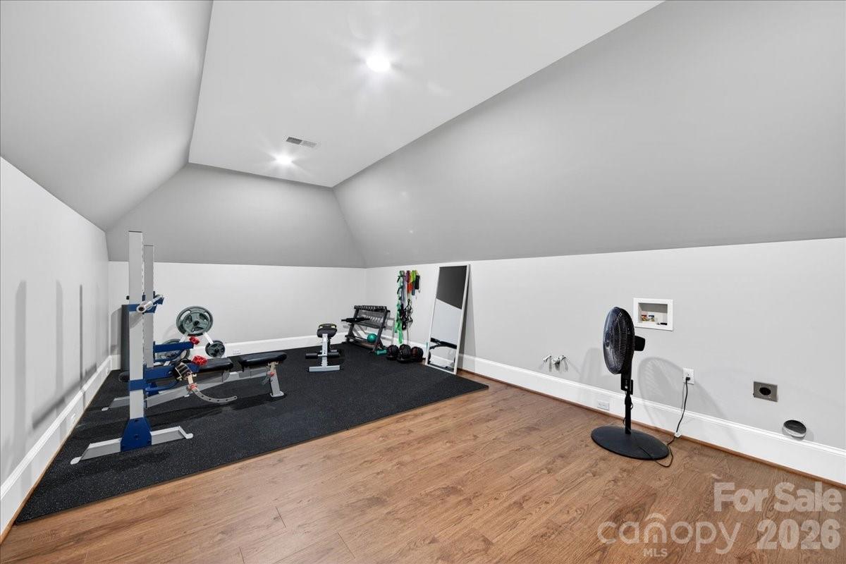 2135 Sharon Avenue Charlotte NC 28211