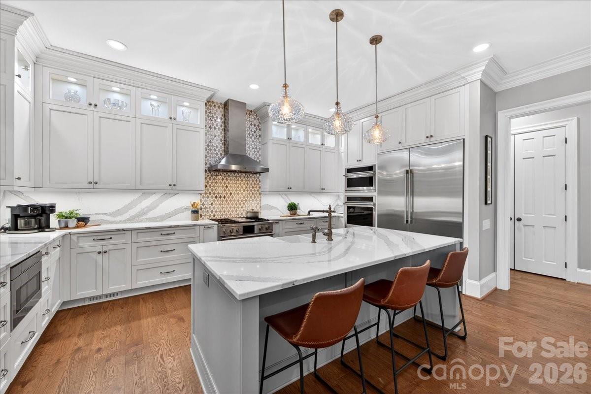 2135 Sharon Avenue Charlotte NC 28211