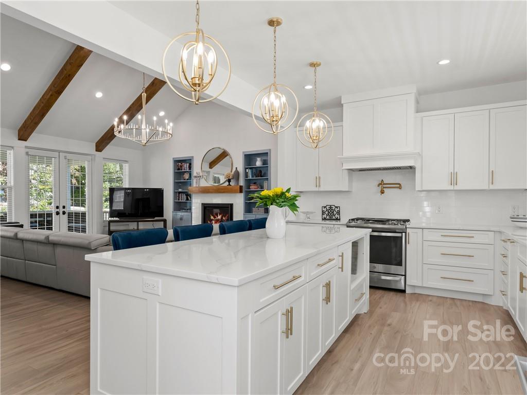 6 Worley Lane Fletcher NC 28732