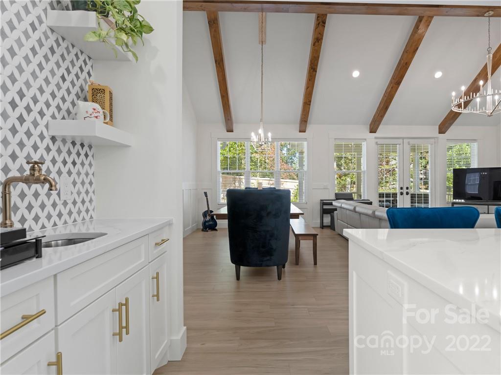 6 Worley Lane Fletcher NC 28732