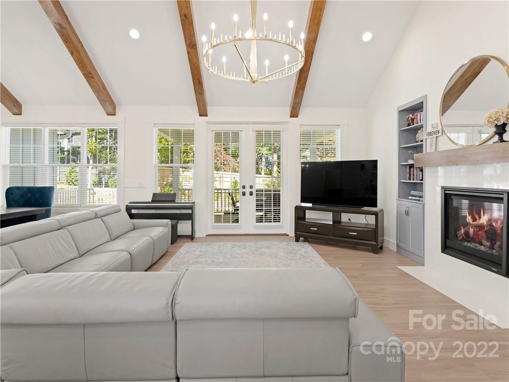 6 Worley Lane Fletcher NC 28732