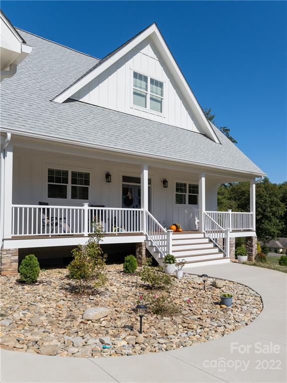 6 Worley Lane Fletcher NC 28732