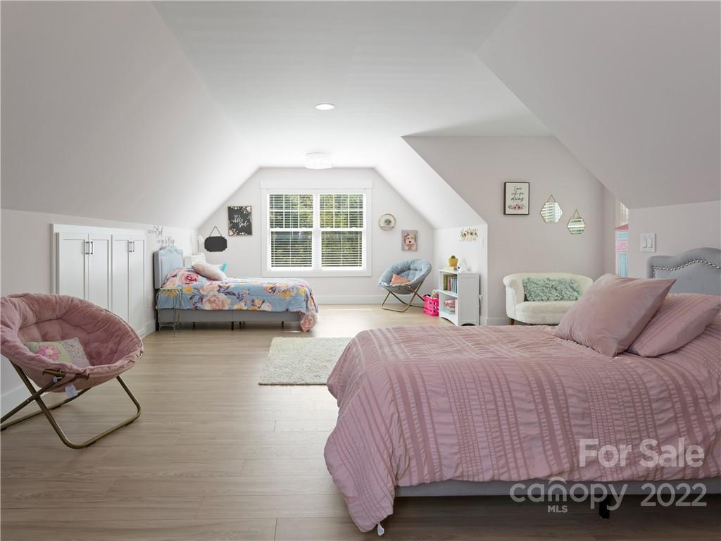 6 Worley Lane Fletcher NC 28732