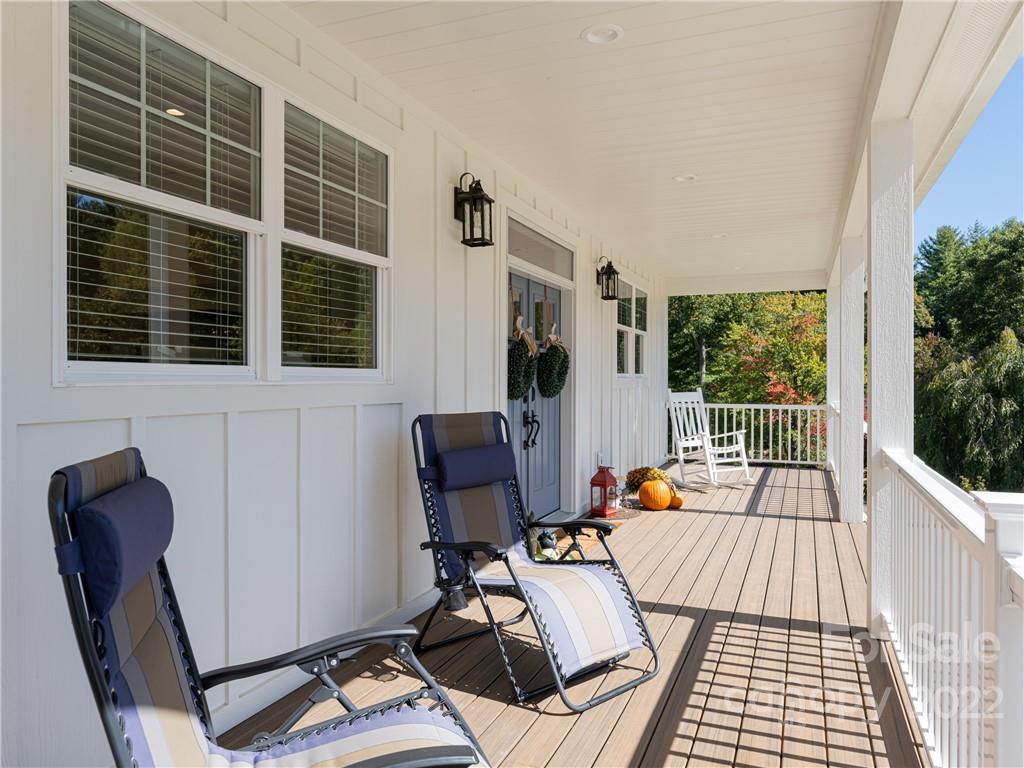 6 Worley Lane Fletcher NC 28732