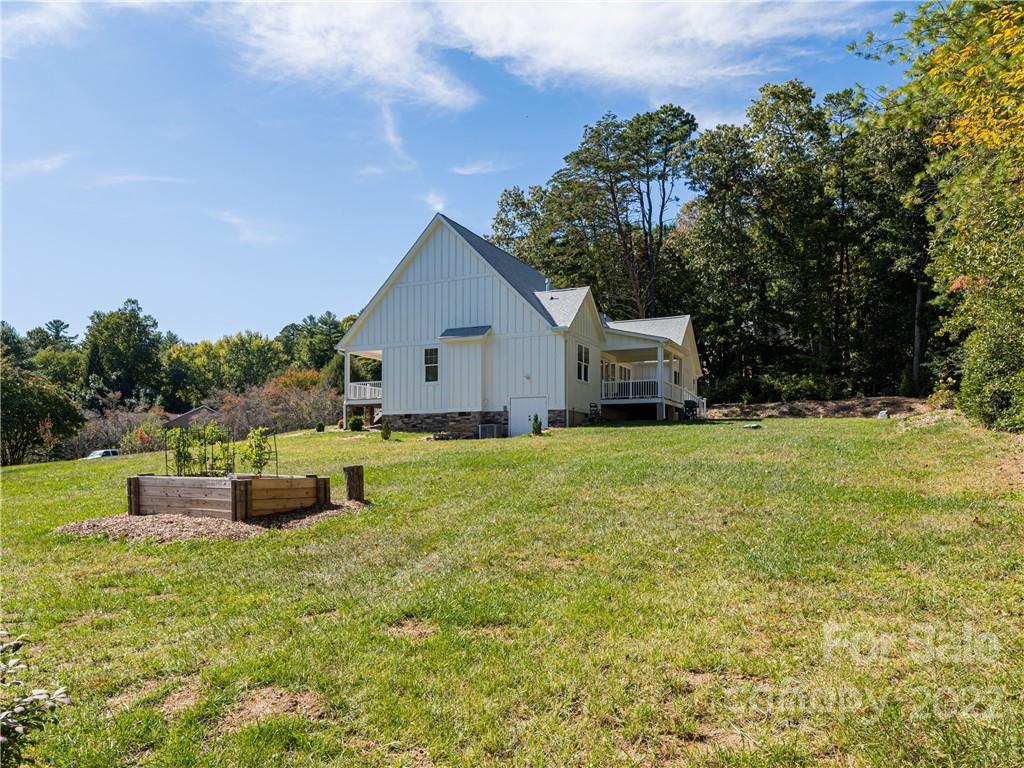 6 Worley Lane Fletcher NC 28732