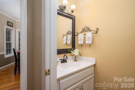 1228 Plantation Trail Gastonia NC 28056
