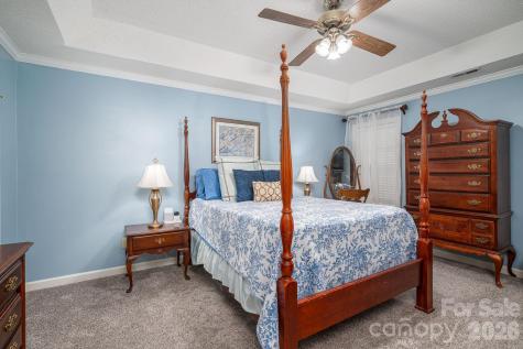 1228 Plantation Trail Gastonia NC 28056