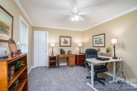 1228 Plantation Trail Gastonia NC 28056