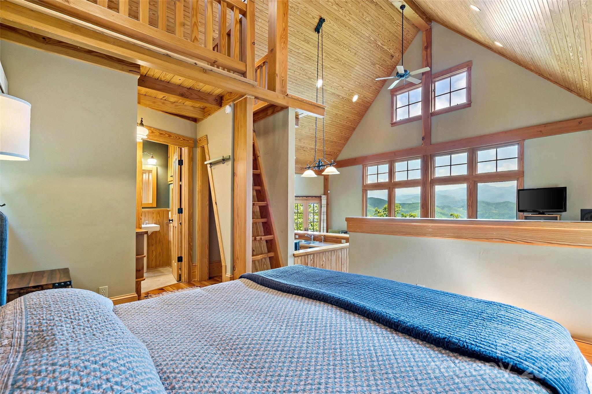 2998 Creston Drive Black Mountain NC 28711