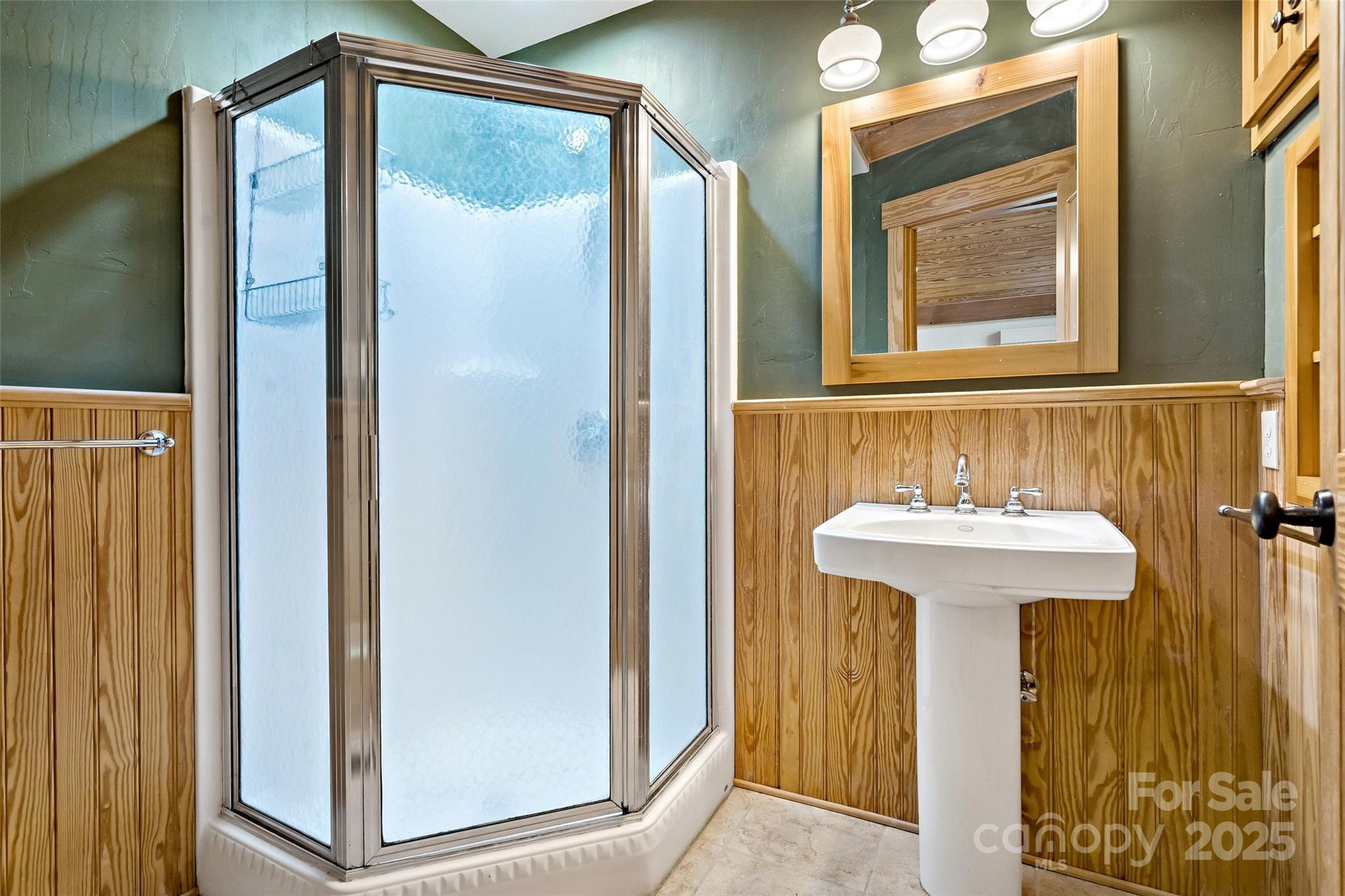 2998 Creston Drive Black Mountain NC 28711