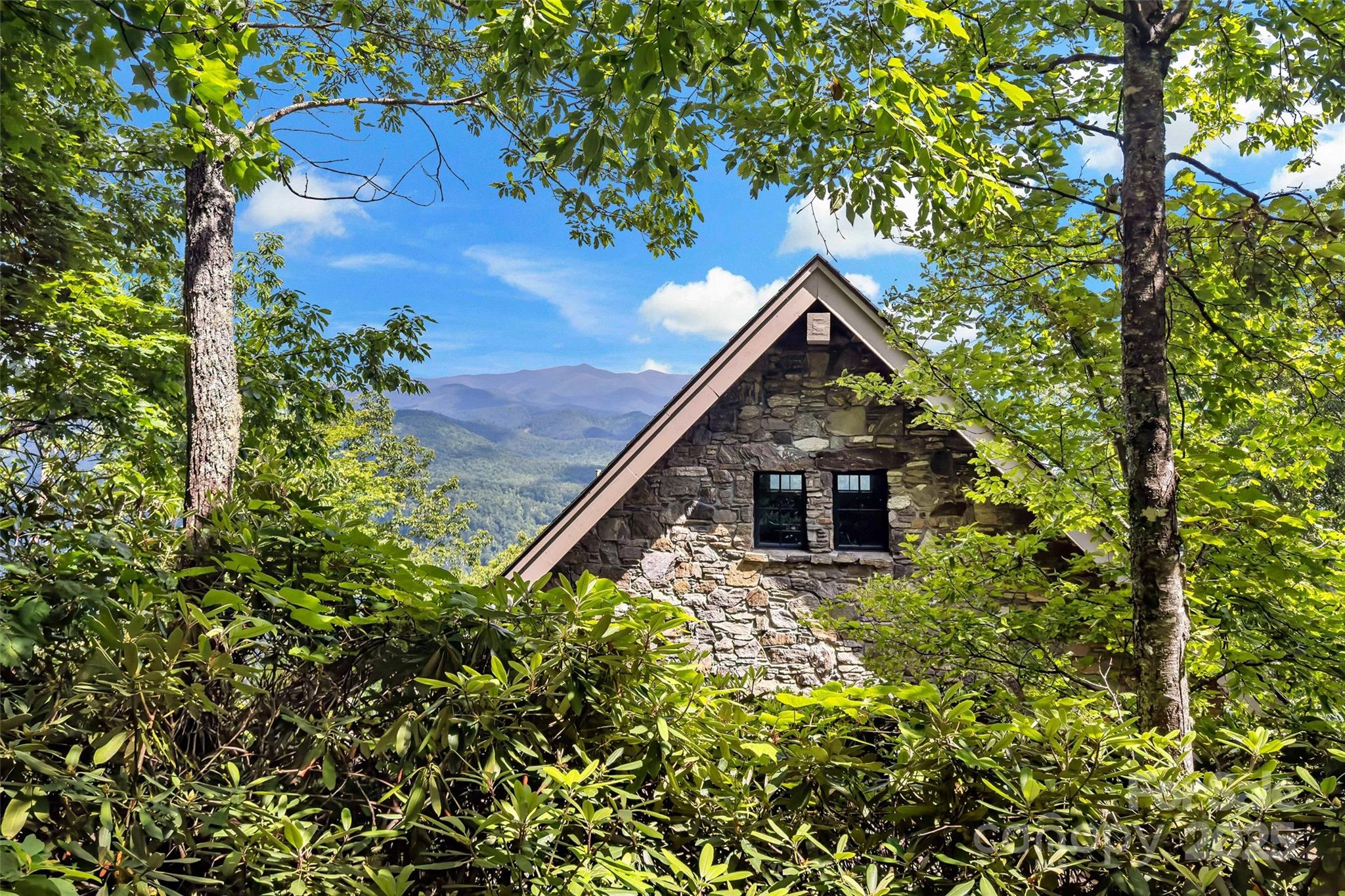2998 Creston Drive Black Mountain NC 28711