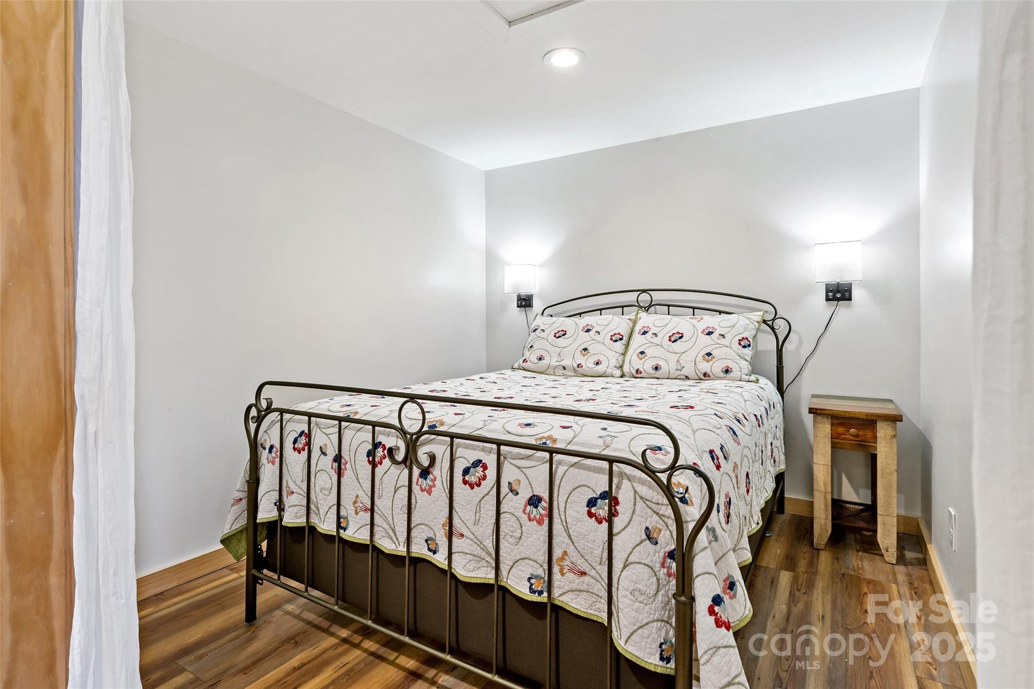 2998 Creston Drive Black Mountain NC 28711