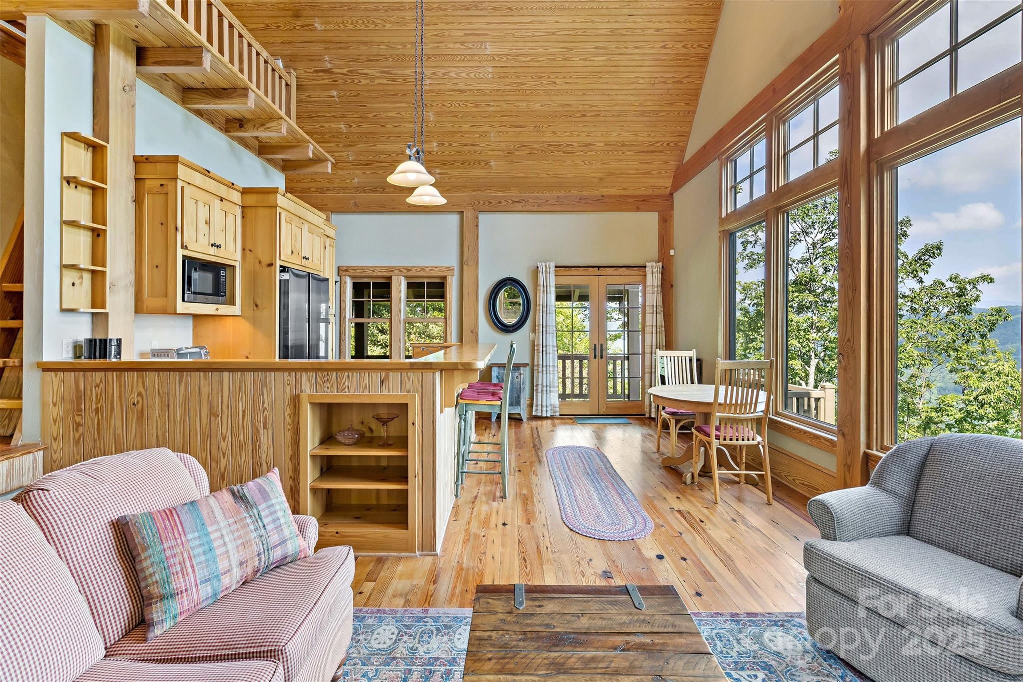 2998 Creston Drive Black Mountain NC 28711