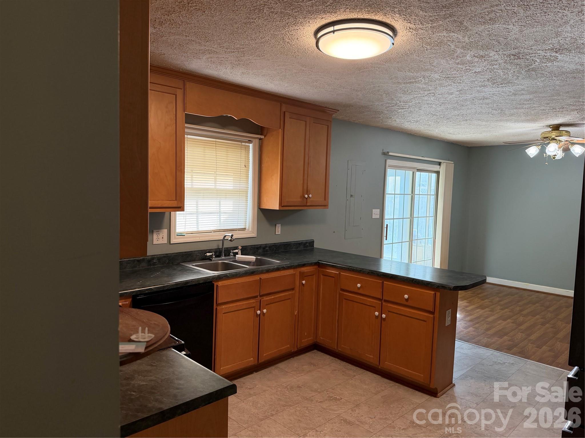 2479 Barnhardt Avenue NW Concord NC 28027