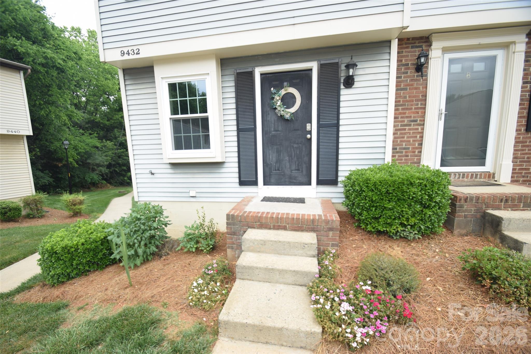 9432 Lexington Circle Charlotte NC 28213