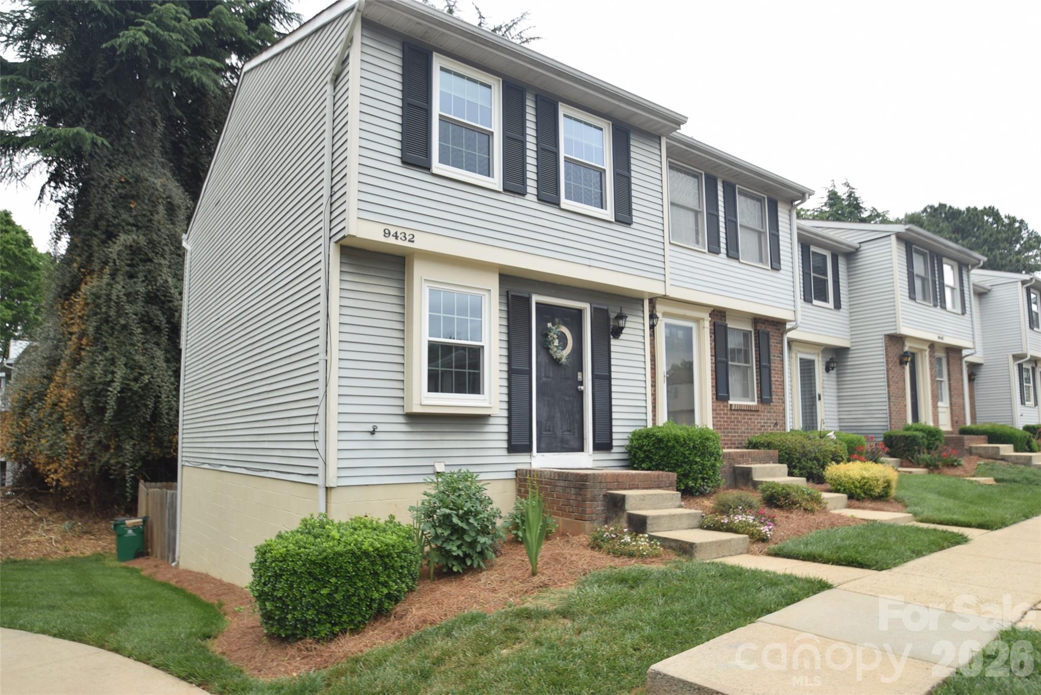 9432 Lexington Circle Charlotte NC 28213