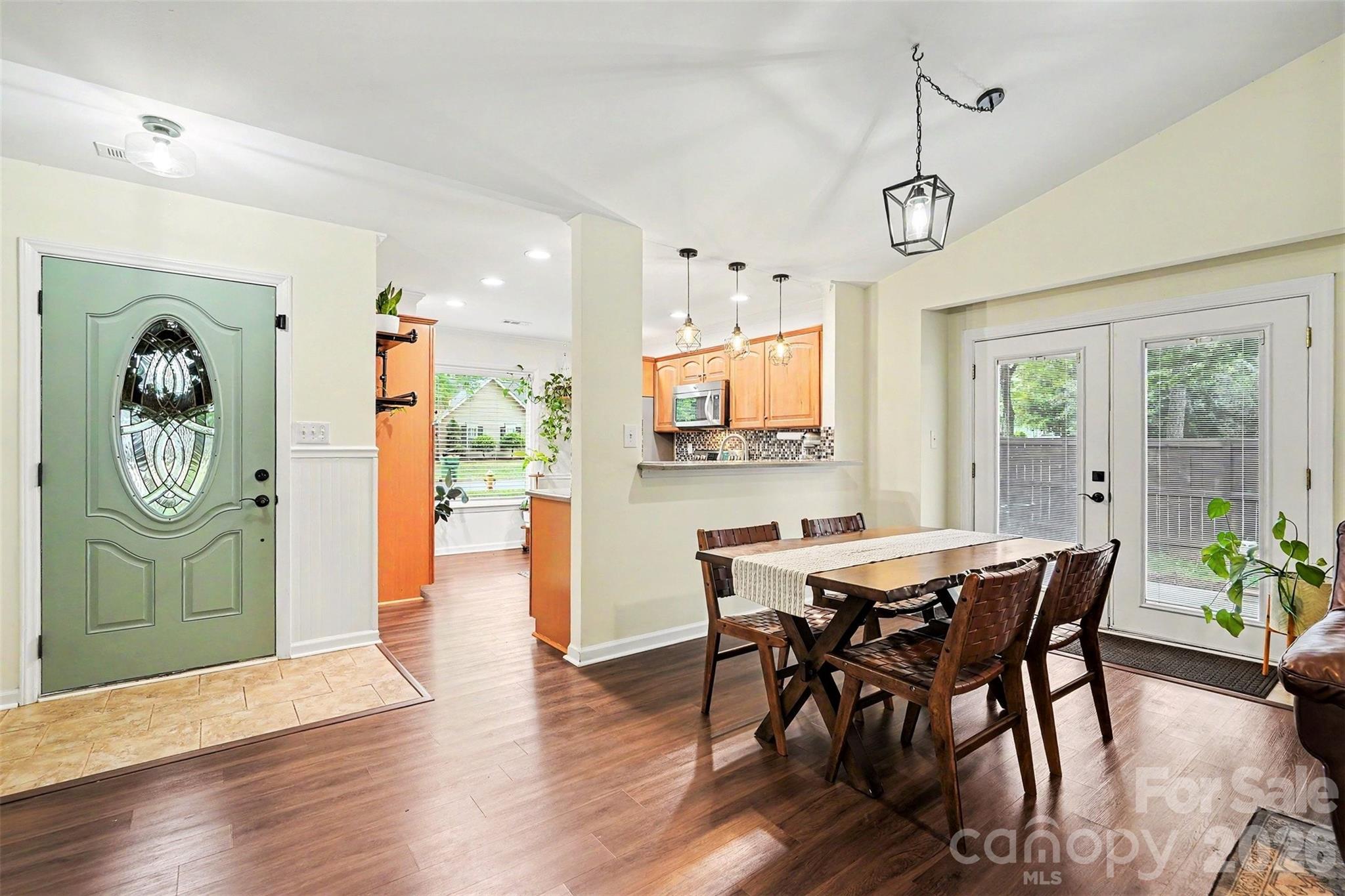 7450 Crestside Lane Charlotte NC 28227