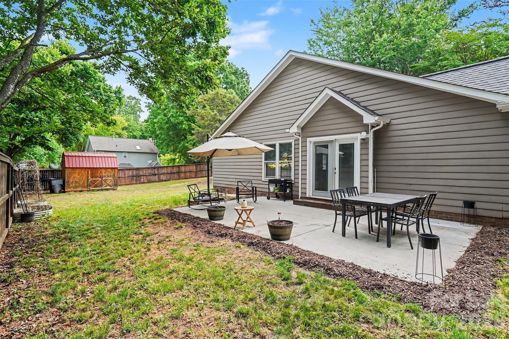 7450 Crestside Lane Charlotte NC 28227