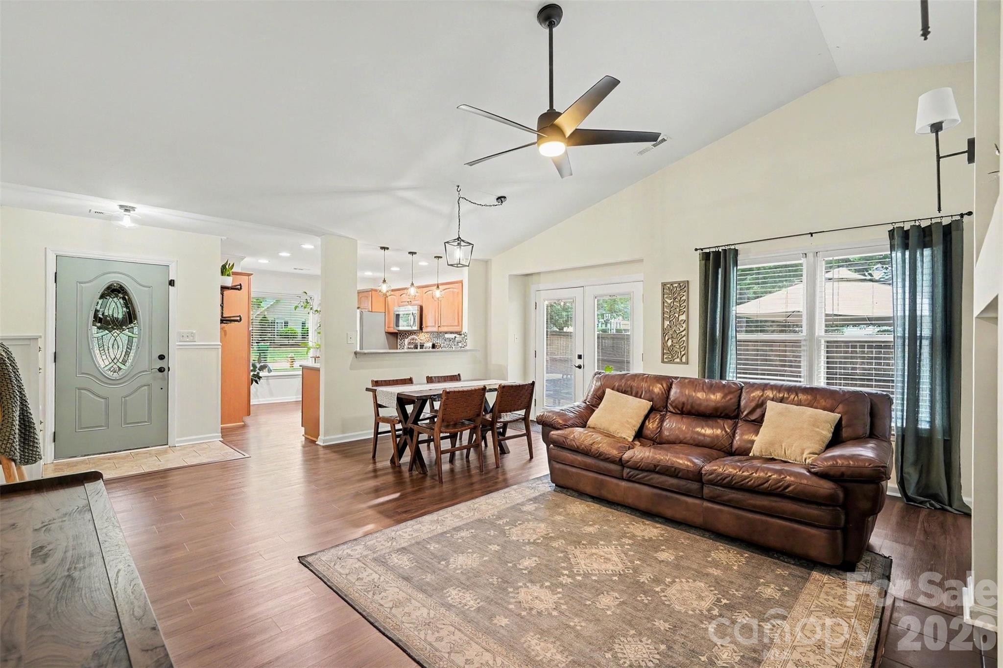 7450 Crestside Lane Charlotte NC 28227