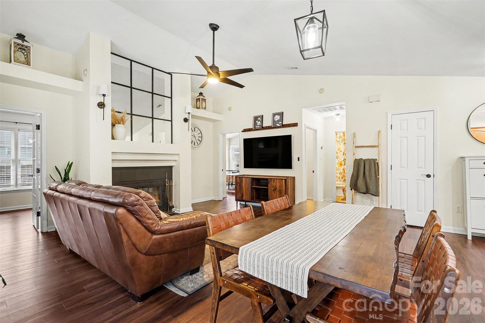 7450 Crestside Lane Charlotte NC 28227