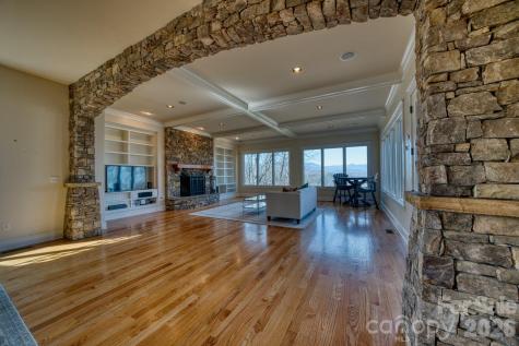 192 Woodruff Lane Black Mountain NC 28711