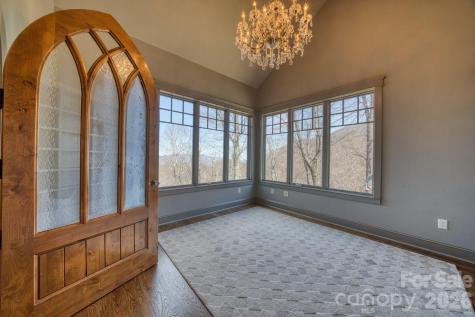 192 Woodruff Lane Black Mountain NC 28711