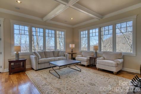 192 Woodruff Lane Black Mountain NC 28711